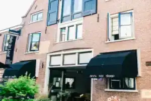 Hello I'm Local - Boutique Hostel, Харлем