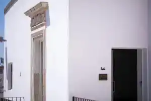 Arya Nobile Dimora, Каровиньо