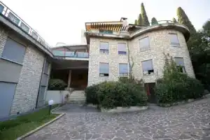Appartamento Serena, Гардоне-Ривьера