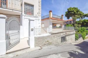 Awesome Home in Maria di Castellabate With Wifi and 2 Bedrooms, Кастеллабате
