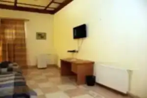 Art Hotel Winery 1896, Тбилиси