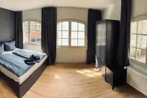 Steinplatz Suite, Эрфурт