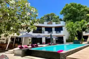 Beluga Boutique Hotel, Ламаи Бич