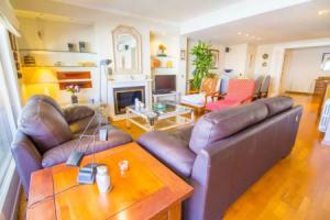 High Quality apartment 40 meters from beach, Порт-де-Полленка
