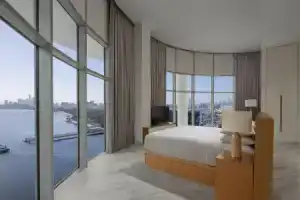 Отель «Marriott Marquis Creek», Дубай