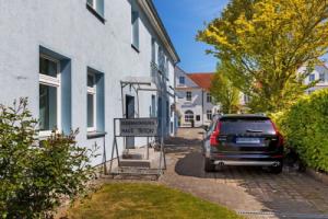 Lovely Apartment in Ostseebad Kühlungsborn with Balcony, Кюлунгсборн