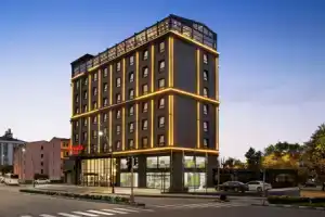 Отель «Ramada Plaza By Wyndham», Орду