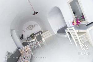 Pearl on the Cliff Hotel & Suites by Pearl Hotel Collection, Имеровигли