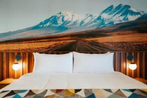 La Vista Motel, Аврора
