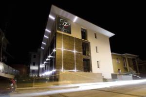 57 Res Hotel Orio, Бергамо