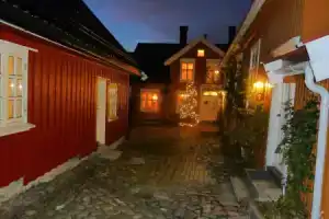 Отель «Tollgaarden Gjestegaard», Ларвик