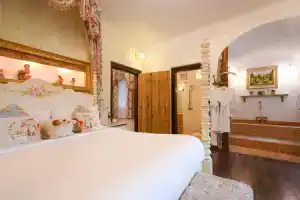 Отель «Swiss Valley Hip», Суан-Пханг