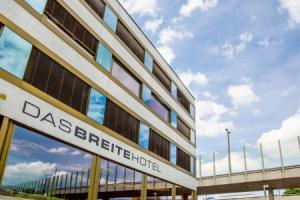 Dasbreitehotel am Rhein, Базель