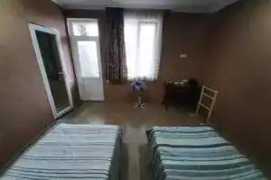 Pavillion Guest House, Батуми