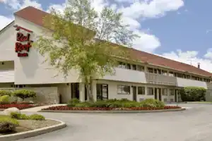 Мини-отель «Red Roof Inn Indianapolis North - College Park», Индианаполис