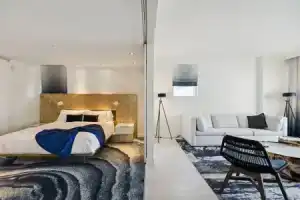 Luxury Suite W Pool/gym In The W Residences 2 Bedroom Condo by RedAwning, Форт-Лодердейл