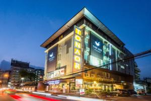 Ton Aor Place Hotel, Бангкок