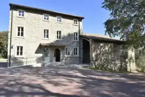 Country House Le Palazzole, Кола