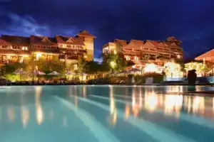 Romana Resort & Spa, Муине