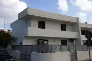 Cosy Apartment Near The Beach With Balcony - Pets Allowed, Сан-Фока