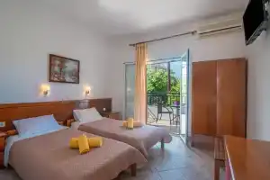 Aleka Apartment 3, Агиос Георгиос