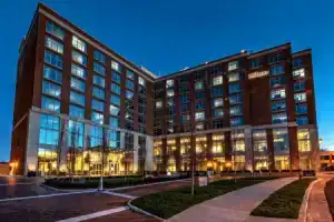 Отель «Hilton Nashville Green Hills», Нэшвилл