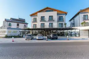 Cunda Kızılca Deluxe Hotel&SPA, Айвалык