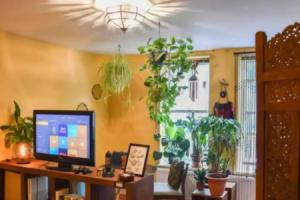 Peaceful 2 Bedroom Hideaway in the Heart of Brighton, Брайтон