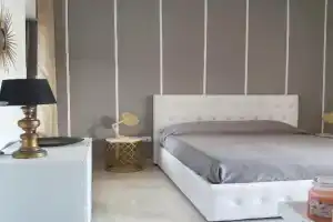 villa coral mondello, Монделло