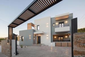 Sunnyside Villas, ideal for vibrant stays,By ThinkVilla, Аделианос-Кампос