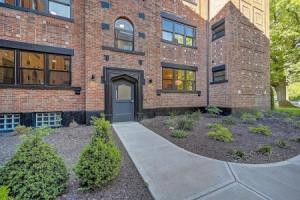 FRONTDESK 2622 Victory Pkwy Apts Cincinnati, Цинциннати