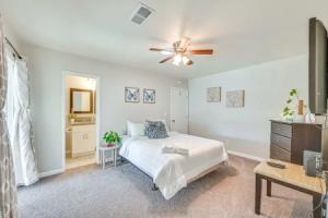 Walkable Chula Vista Home w/ Covered Patio, Сан-Диего