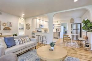 Contemporary Boise House w/ Large Backyard!, Бойсе