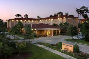 Отель «TownePlace Suites Houston Intercontinental Airport», Хьюстон