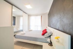 Bright Apartments Sirmione - Julia Giardino, Сирмионе