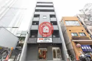Oyo Unihotel Midosuji Hommachi, Осака