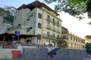 La Panoramica Hotel, Кастелламмаре-ди-Стабия