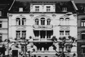 Hotel «zum Scheppen Eck», Висбаден