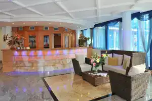 Hotel «Alexander», Лимоне-суль-Гарда