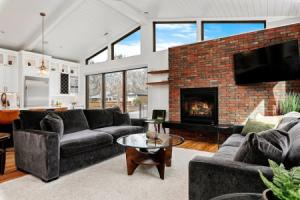 Spacious Custom Built Home in Boises North End, Бойсе