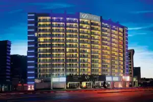 Flora Creek Deluxe Hotel, Дубай
