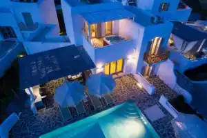 Plaka Villas Naxos Sofia sleeps 7, Айя-Анна