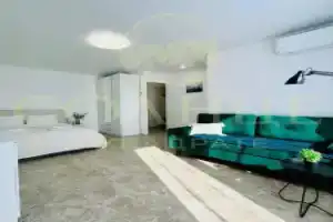 Апартаменты на улице Цюрупы, Москва