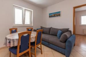 Stunning Apartment in Pakostane With 1 Bedrooms and Wifi, Pakoštane
