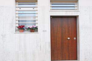 Brezzolina 2 Bedroom Apartment With Parking, Битонто