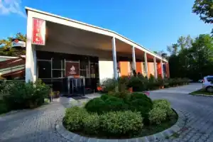 Veronika Hotel, Тисауйварош