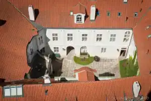 Отель «The Mozart Prague», Прага