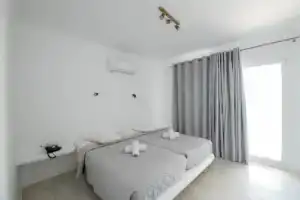 New Paradise Beach Resort, Миконос