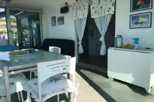 Attico Sul Mare, Порто-Сан-Джорджо