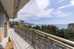 La Fortezza, Арма-ди-Таджа